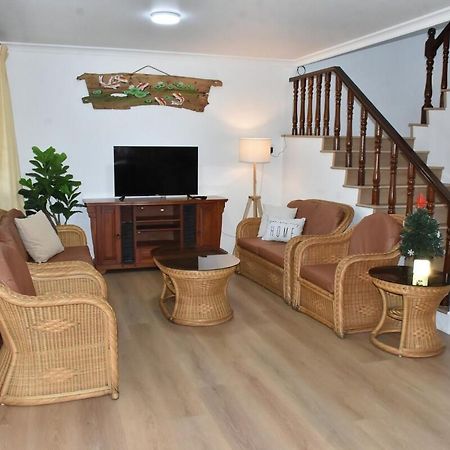Rain Tree Homestay Bintulu Exterior foto