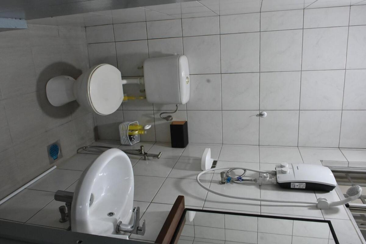 Rain Tree Homestay Bintulu Exterior foto